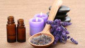 Leia mais sobre o artigo Óleo Essencial de Lavanda – benefícios e como usar