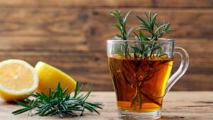 Leia mais sobre o artigo Chá de Alecrim é bom pra quê?