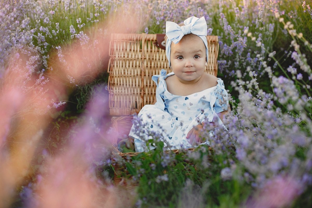 Leia mais sobre o artigo Óleos Essenciais Seguros para usar na Aromaterapia para Bebês – Quais são?